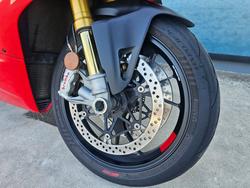 2022 DUCATI PANIGALE V4 S Red