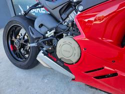 2022 DUCATI PANIGALE V4 S Red