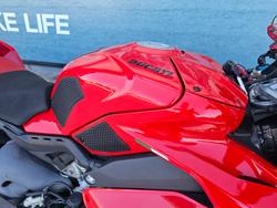 2022 DUCATI PANIGALE V4 S Red