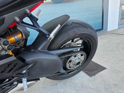 2022 DUCATI PANIGALE V4 S Red