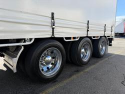 2018 Vawdrey
                St3 34 Pallet A Sd On B Drop Deck Mezz R/T Sliding Mezz 