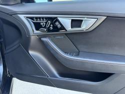 2017 Jaguar F-TYPE 250kW