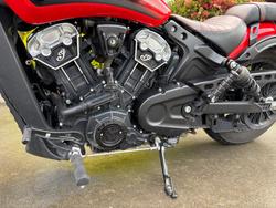 2022 Indian SCOUT BOBBER Red