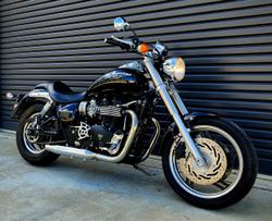 Triumph Speedmaster 865