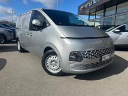2022 Hyundai STARIA LOAD