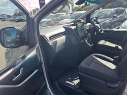 2022 Hyundai STARIA LOAD