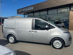 2022 Hyundai STARIA LOAD