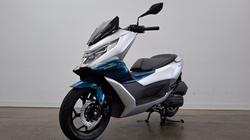 2025 CFMOTO 150 SC SPACE SILVER