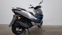 2025 CFMOTO 150 SC SPACE SILVER