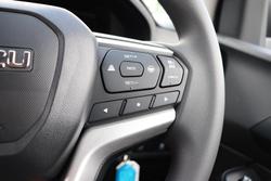 2025 Isuzu D-MAX SX High Ride