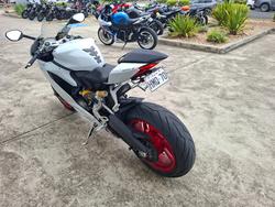 2015 DUCATI 899 PANIGALE White