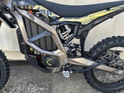 2025 SUR-RON ULTRA BEE X HP OFF ROAD GOLD