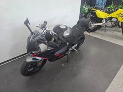 2025 CFMOTO 2025 Cf Moto 450CC 450 SR S Road Black