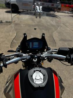 2020 MOTO GUZZI V85 TT TRAVEL