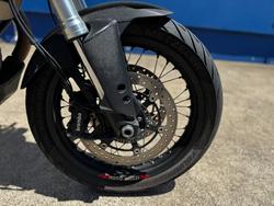 2020 MOTO GUZZI V85 TT TRAVEL