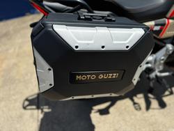 2020 MOTO GUZZI V85 TT TRAVEL