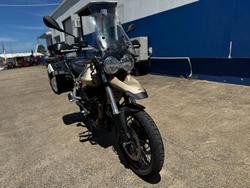 2020 MOTO GUZZI V85 TT TRAVEL