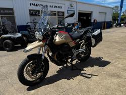 2020 MOTO GUZZI V85 TT TRAVEL