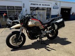 2020 MOTO GUZZI V85 TT TRAVEL