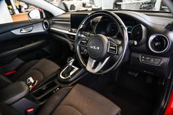 2023 Kia Cerato S