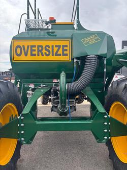 Simplicity 7000 L TOW Behind Quad BOX