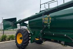 0 Simplicity 7000 L Tow Behind Quad Box GREEN