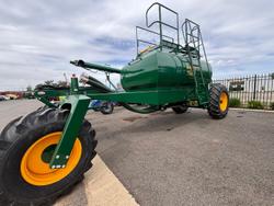 0 Simplicity 7000 L Tow Behind Quad Box GREEN