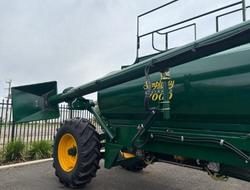 0 Simplicity 7000 L Tow Behind Quad Box GREEN