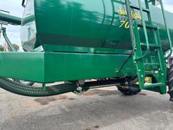 0 Simplicity 7000 L Tow Behind Quad Box GREEN