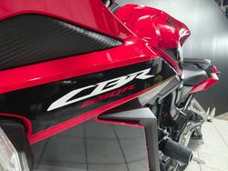 2023 Honda CBR650R Red