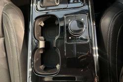 2025 Mahindra XUV700 AX7L