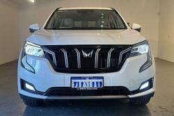 2025 Mahindra XUV700 AX7L