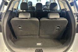 2025 Mahindra XUV700 AX7L