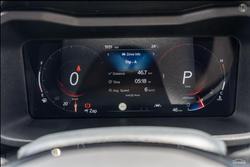 2025 Mahindra XUV3XO AX7L