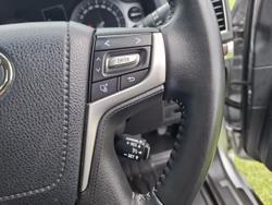 2017 Toyota Landcruiser VX