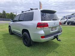 2017 Toyota Landcruiser VX
