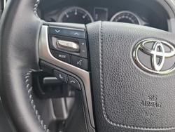 2017 Toyota Landcruiser VX