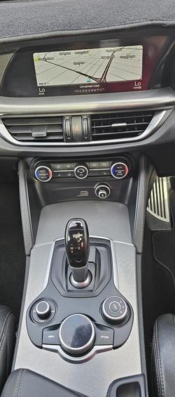 2018 Alfa Romeo Stelvio Ti AWD Alfa White