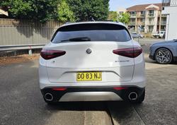 2018 Alfa Romeo Stelvio Ti AWD Alfa White