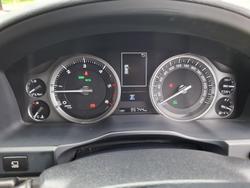 2018 Toyota Landcruiser VX VDJ200R 4X4 Dual Range Glacier White