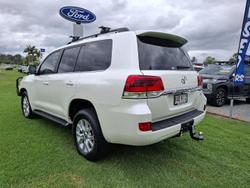 2018 Toyota Landcruiser VX VDJ200R 4X4 Dual Range Glacier White