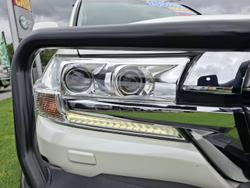2018 Toyota Landcruiser VX VDJ200R 4X4 Dual Range Glacier White