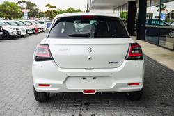 2025 Suzuki Swift Hybrid Plus