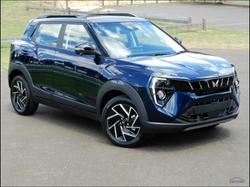 2025 Mahindra XUV3XO AX7L