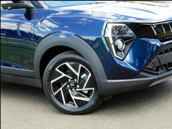 2025 Mahindra XUV3XO AX7L