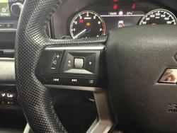 2021 Mitsubishi Outlander LS