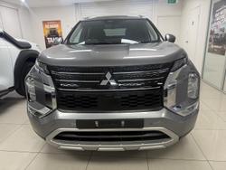 2021 Mitsubishi Outlander LS