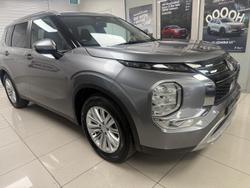 2021 Mitsubishi Outlander LS