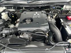 2014 Mitsubishi Triton GLX MN MY15 4X4 Dual Range White