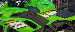 2025 Kawasaki 2025 KAWASAKI 650CC NINJA 650 KRT EDITION GREEN
